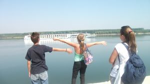 An der Donau - Sneshinka Blagoeva