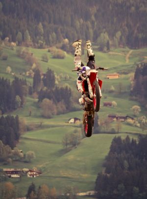 Stunt - Ben Partl