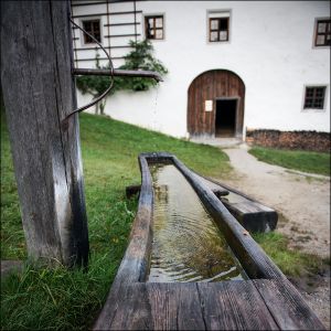 farm-house-Walter-Maurer.jpg